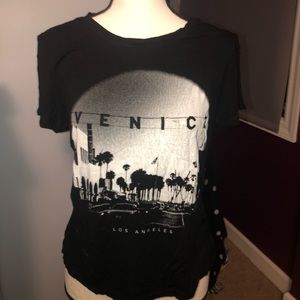 Soft and sexy American Eagle T